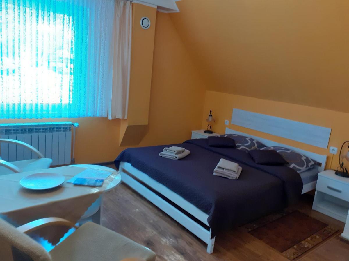 Willa Parkowa Sklářská Poruba Exteriér fotografie